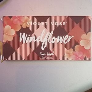 Violet Voss windflower eye pallett